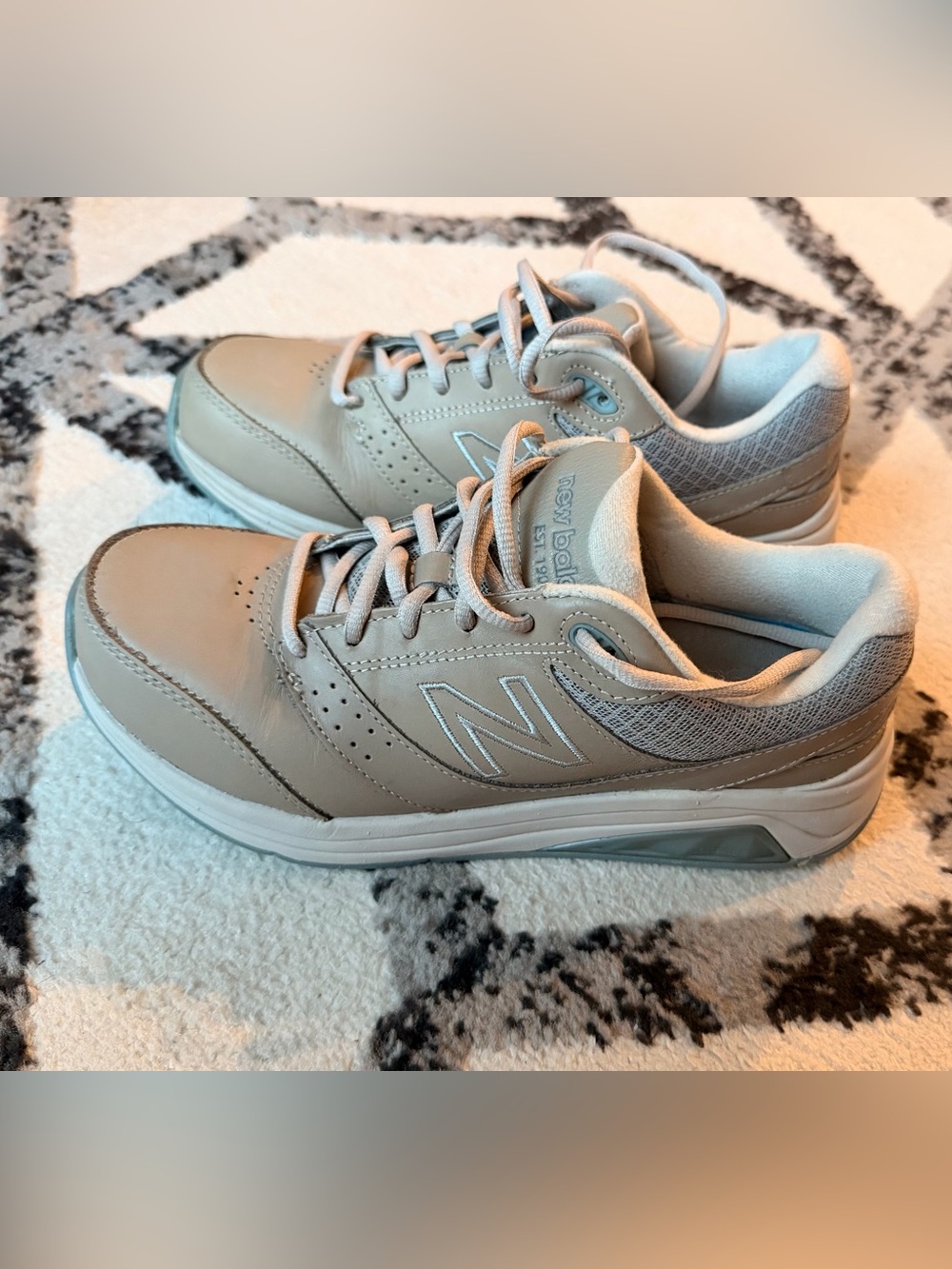 New Balance WW928v3 Walking Shoe Gray & Blue US 7.5 women